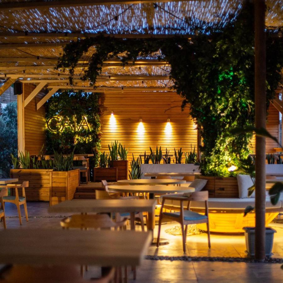 Gaia Kozbeyli Hotel Foça Exterior foto